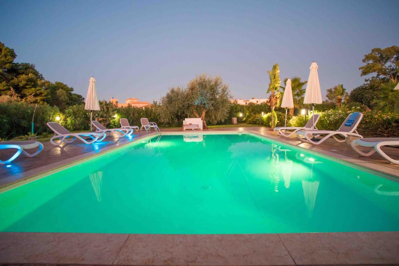 Case Vacanze Pietre Rosse -Alba Montevago Экстерьер фото